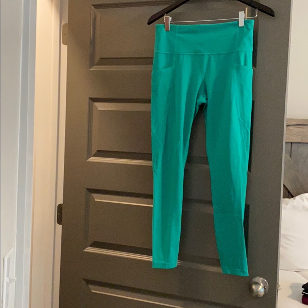 Athleta salutation